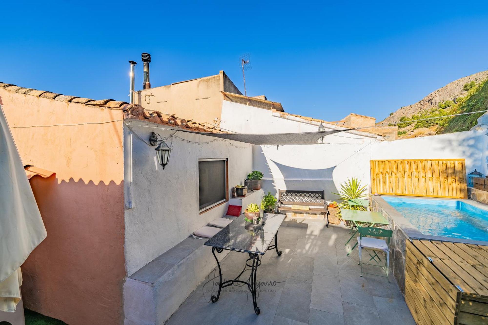 Casa de pueblo en Alicante. Cuquet de Llum. Onil Exterior foto